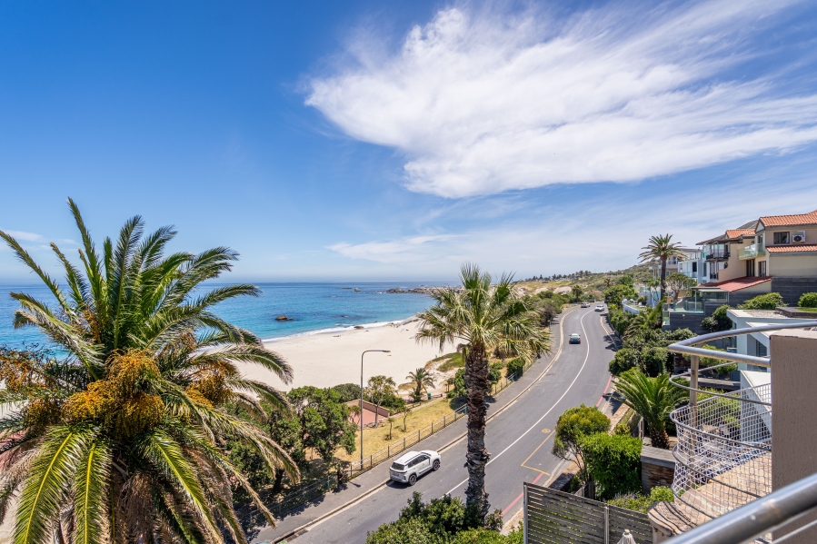 3 Bedroom Property for Sale in Camps Bay Western Cape